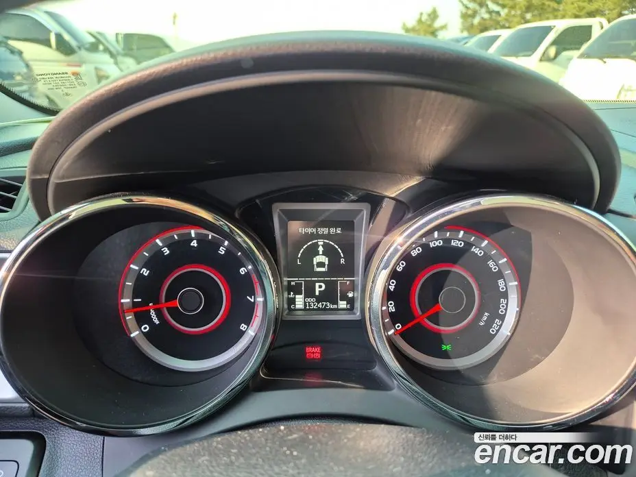 SsangYong TIBOLI 2015 1.6 автомат (гидро), фото 17