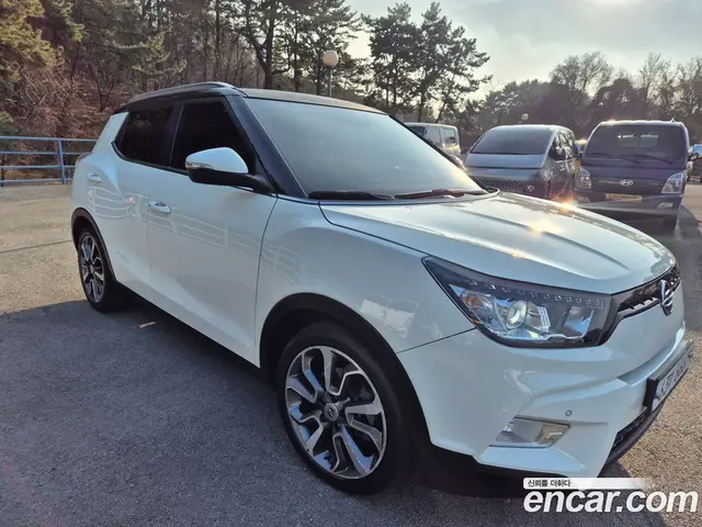 SsangYong TIBOLI 2015 1.6 автомат (гидро), миниатюра 3
