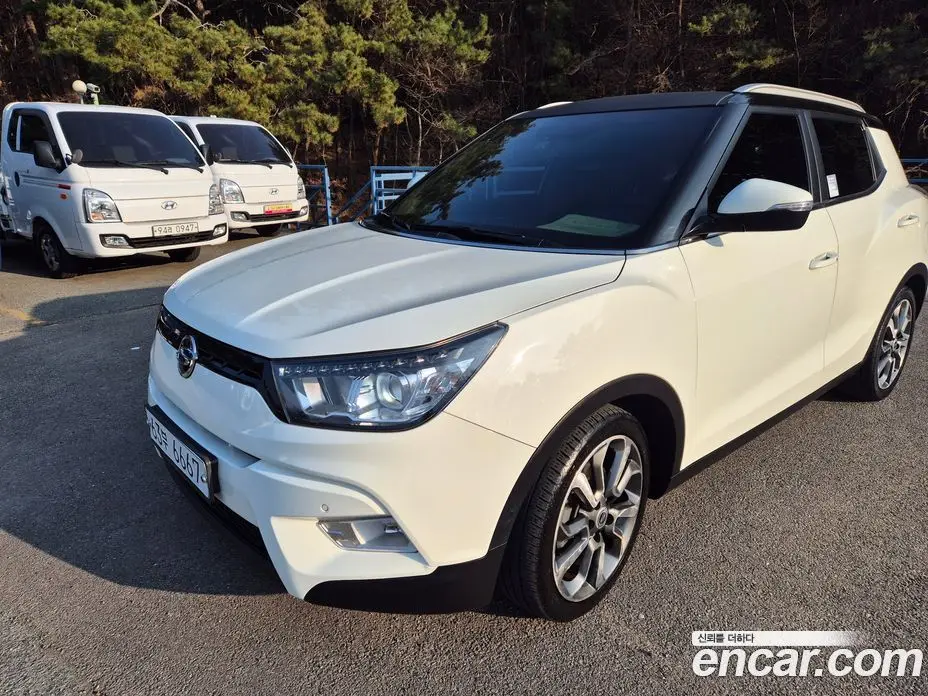 SsangYong TIBOLI 2015 1.6 автомат (гидро), фото 9