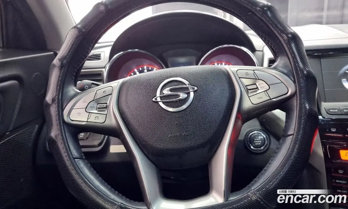 SsangYong TIBOLI 2016 1.6 автомат (гидро), фото 9