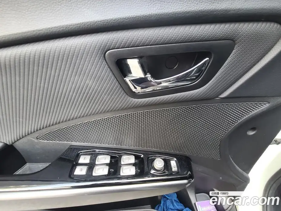 SsangYong TIBOLI 2018 1.6 автомат (гидро), фото 13