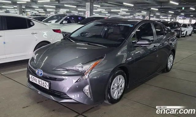 Toyota Prius, 2017, 89 600 км