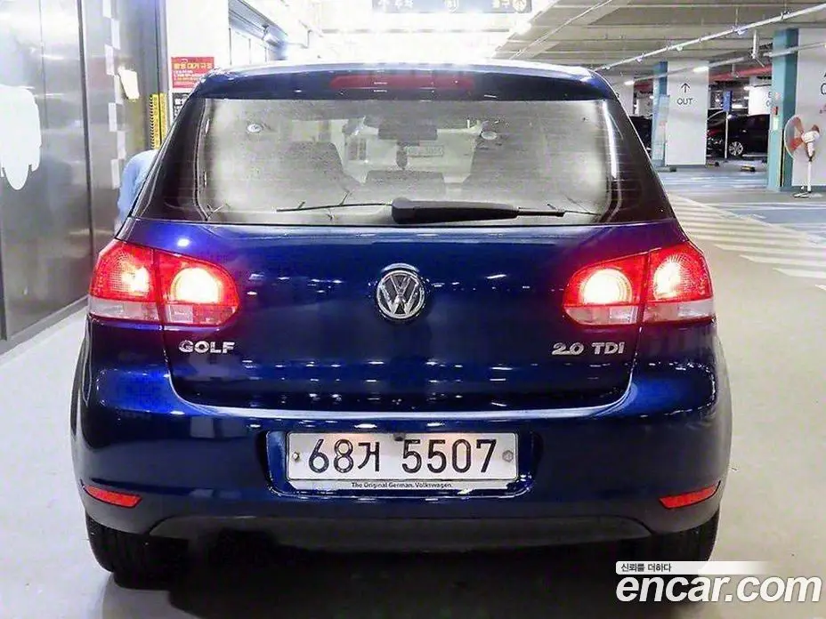 Volkswagen Golf 2010 2.0 автомат (гидро), фото 4