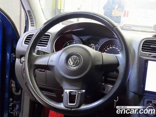 Volkswagen Golf 2010 2.0 автомат (гидро), миниатюра 7