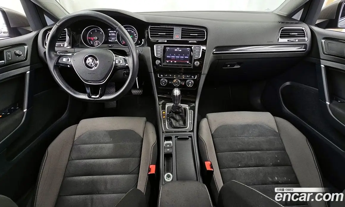 Volkswagen Golf 2013 2.0 автомат (гидро), фото 7 Volkswagen Golf 2013 2.0 автомат (гидро), фото 7