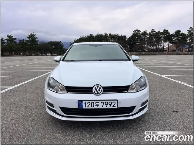 Volkswagen Golf 2014 1.6 автомат (гидро), миниатюра 2