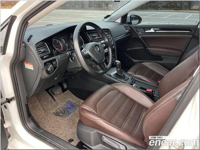 Volkswagen Golf 2014 1.6 автомат (гидро), миниатюра 11