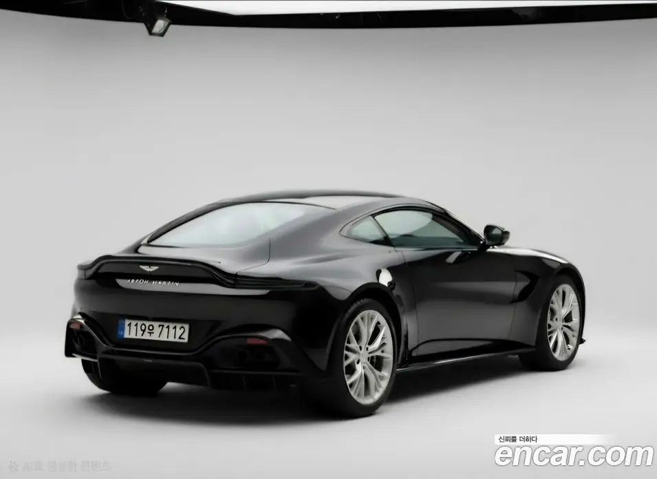 Aston Martin Vantage 2022 4.0 автомат (гидро), фото 2 Aston Martin Vantage 2022 4.0 автомат (гидро), фото 2