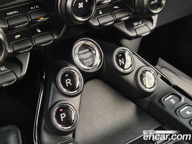 Aston Martin Vantage 2022 4.0 автомат (гидро), миниатюра 9 Aston Martin Vantage 2022 4.0 автомат (гидро), миниатюра 9