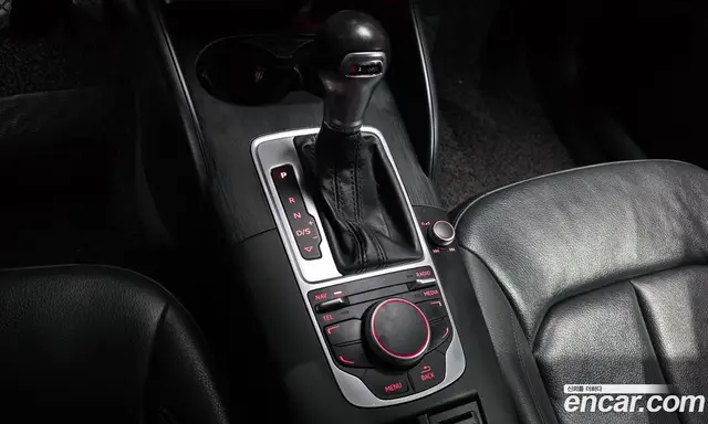 Audi A3 2014 1.6 автомат (гидро), миниатюра 9