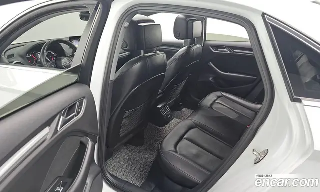 Audi A3 2020 2.0 автомат (гидро), миниатюра 11