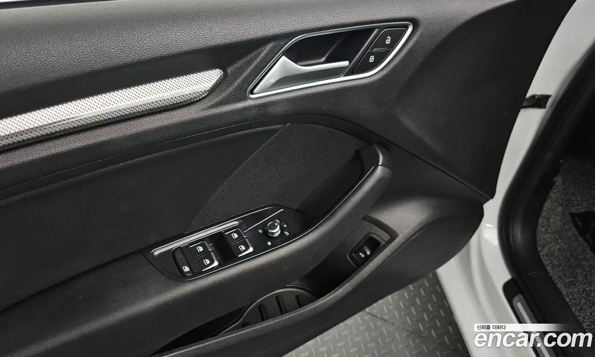 Audi A3 2020 2.0 автомат (гидро), фото 18