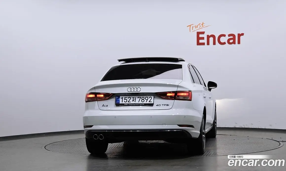 Audi A3 2020 2.0 автомат (гидро), фото 4