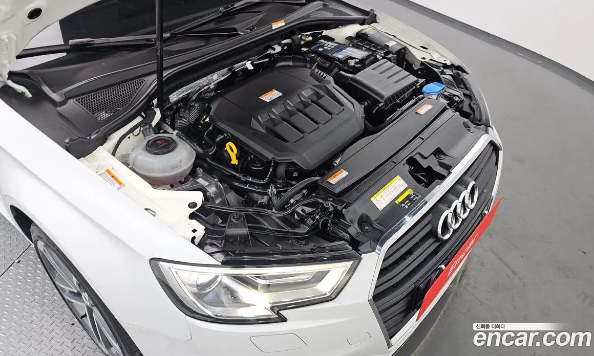 Audi A3 2020 2.0 автомат (гидро), фото 6