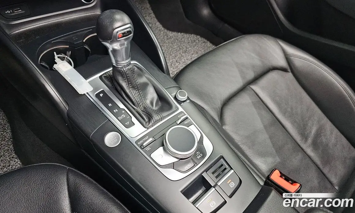 Audi A3 2020 2.0 автомат (гидро), фото 9