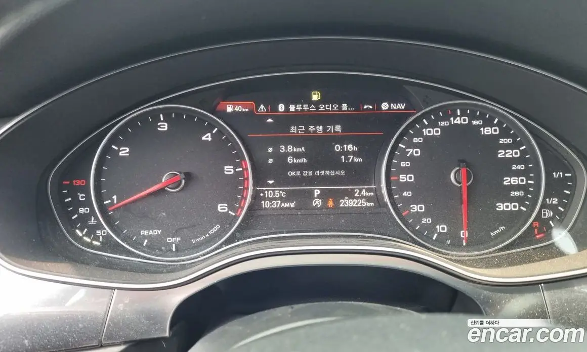 Audi A6 2016 3.0 автомат (гидро), фото 8