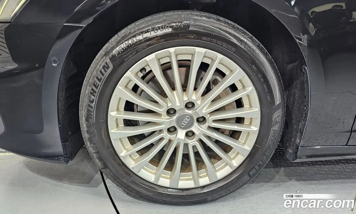 Audi A6 2020 2.0 автомат (гидро), фото 5 Audi A6 2020 2.0 автомат (гидро), фото 5