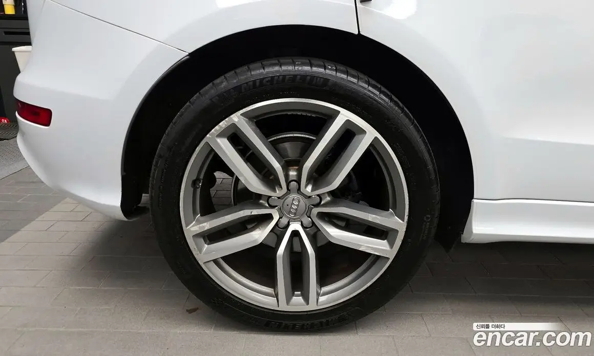 Audi SQ5 2015 3.0 автомат (гидро), фото 5