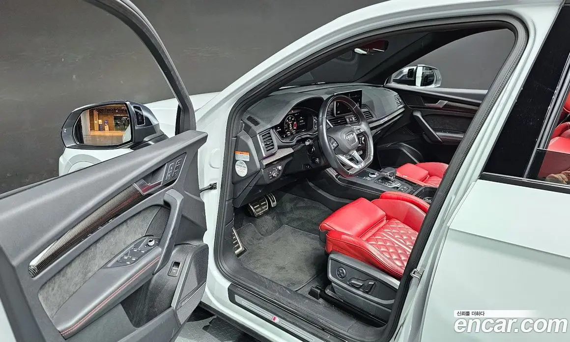 Audi SQ5 2020 3.0 автомат (гидро), фото 11