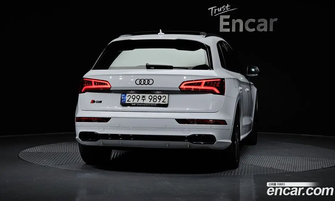 Audi SQ5 2020 3.0 автомат (гидро), фото 4