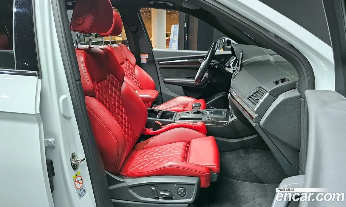 Audi SQ5 2020 3.0 автомат (гидро), фото 10