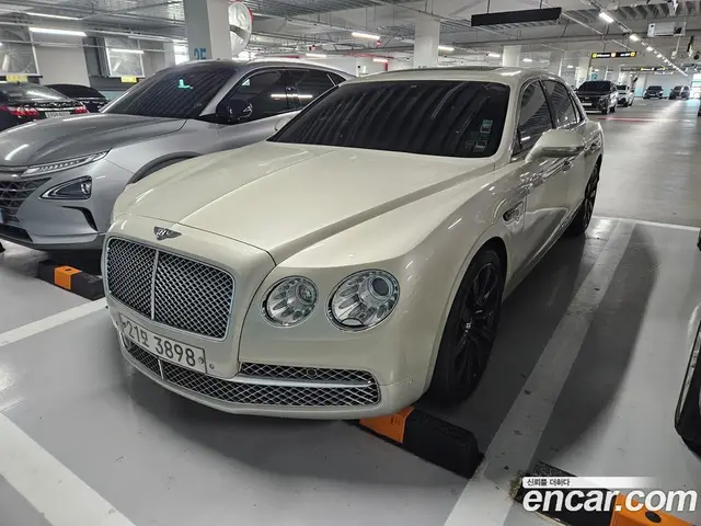 Bentley Flying Spur, 2015, 178 900 км