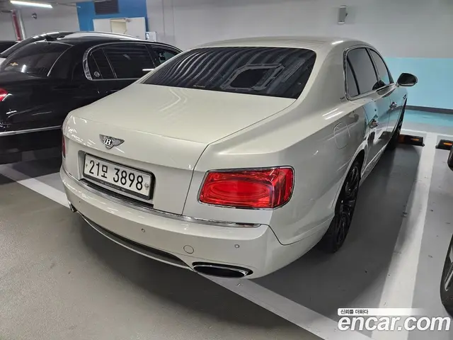 Bentley Flying Spur 2015 6.0 автомат (гидро), миниатюра 3