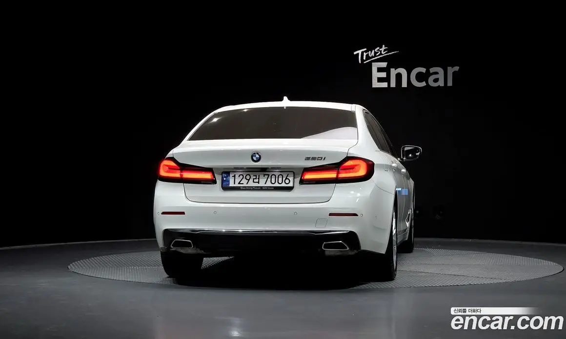 BMW 5 серия 2023 2.0 автомат (гидро), фото 4
