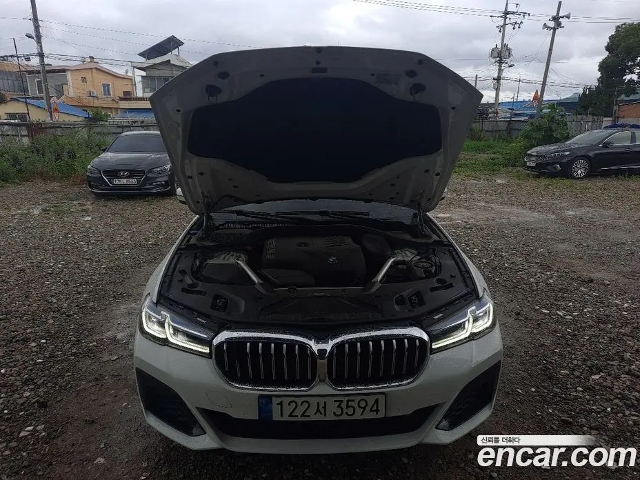 BMW 5 серия 2023 2.0 автомат (гидро), фото 4 BMW 5 серия 2023 2.0 автомат (гидро), фото 4