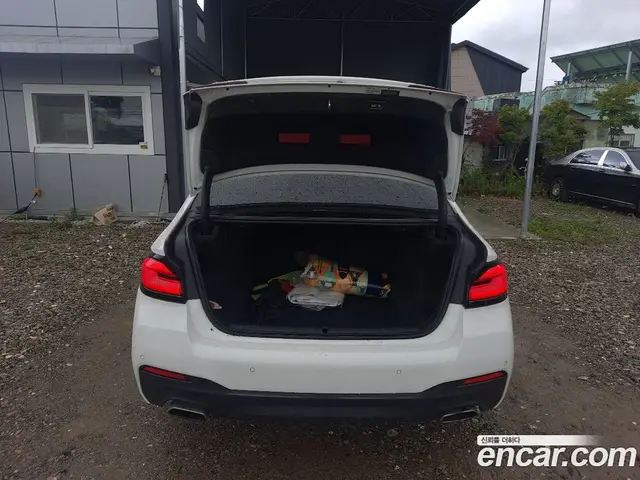 BMW 5 серия 2023 2.0 автомат (гидро), миниатюра 10 BMW 5 серия 2023 2.0 автомат (гидро), миниатюра 10