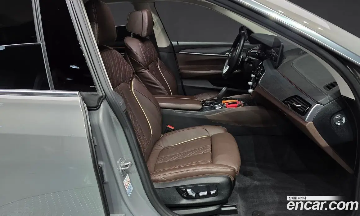 BMW 6 серия 2021 2.0 автомат (гидро), фото 10 BMW 6 серия 2021 2.0 автомат (гидро), фото 10