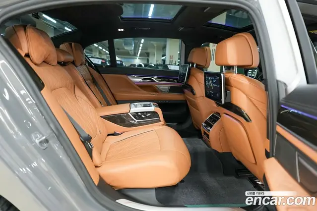 BMW 7 серия 2021 3.0 автомат (гидро), миниатюра 11