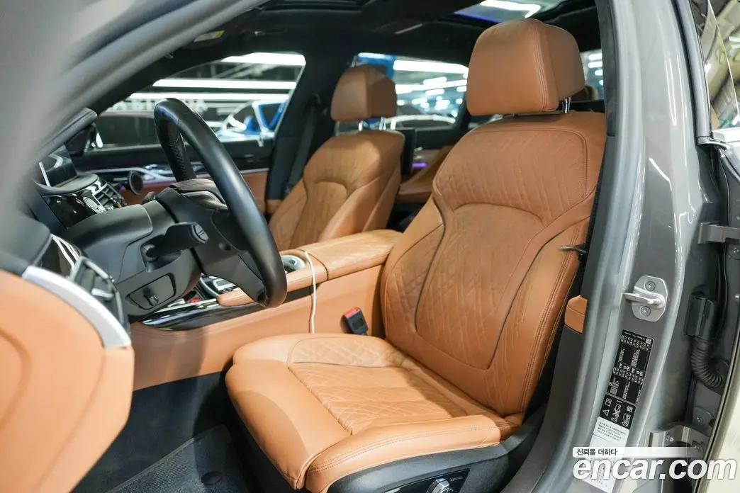 BMW 7 серия 2021 3.0 автомат (гидро), фото 5