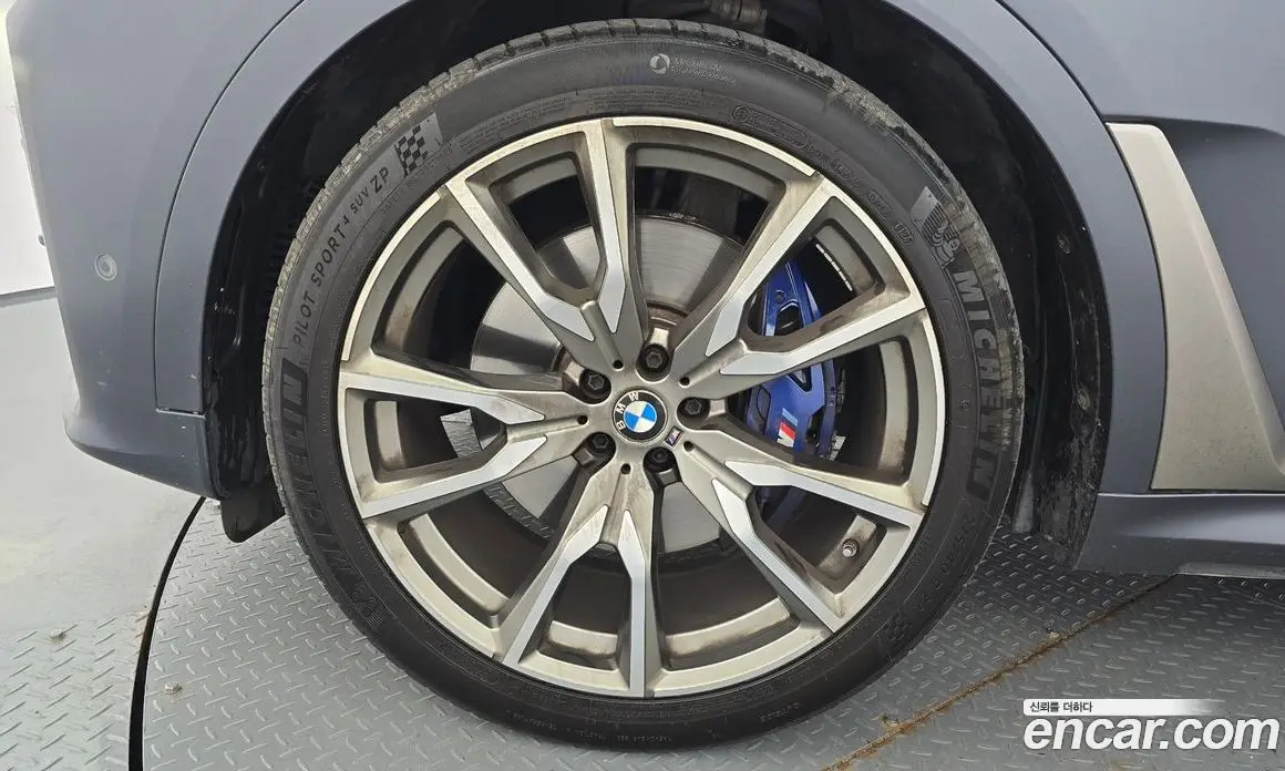 BMW X7 2020 4.4 автомат (гидро), фото 5