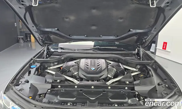 BMW X7 2020 4.4 автомат (гидро), миниатюра 6