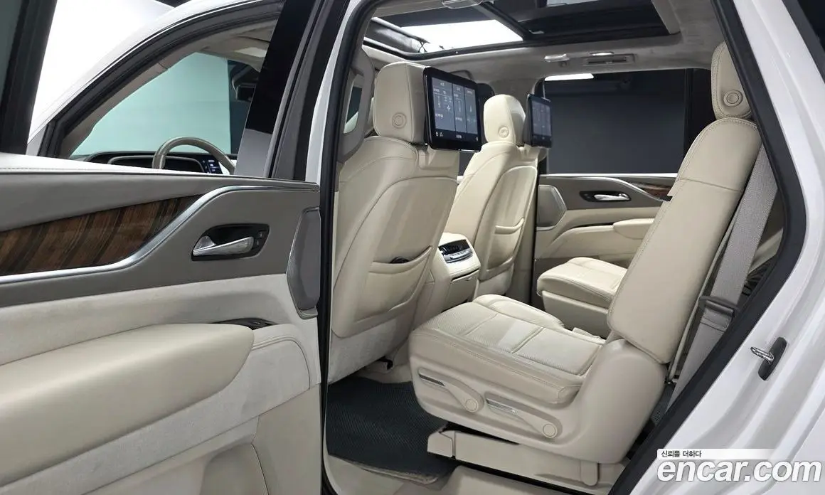 Cadillac Escalade 2021 6.2 автомат (гидро), фото 11 Cadillac Escalade 2021 6.2 автомат (гидро), фото 11