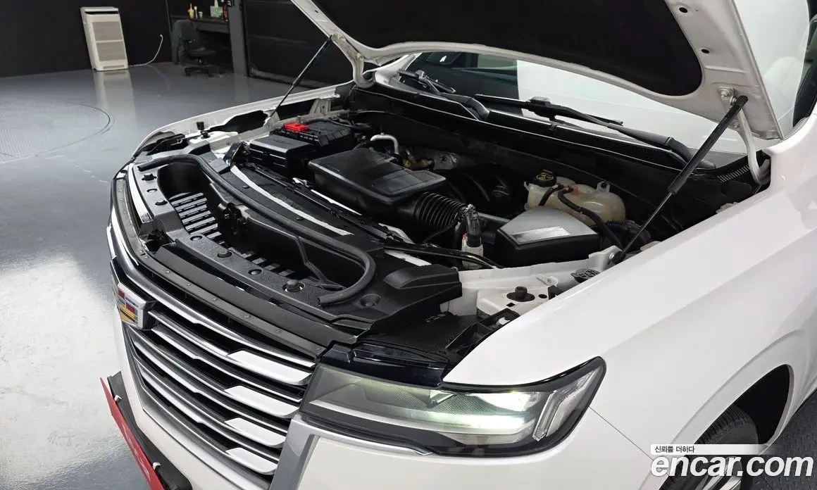 Cadillac Escalade 2021 6.2 автомат (гидро), фото 6 Cadillac Escalade 2021 6.2 автомат (гидро), фото 6