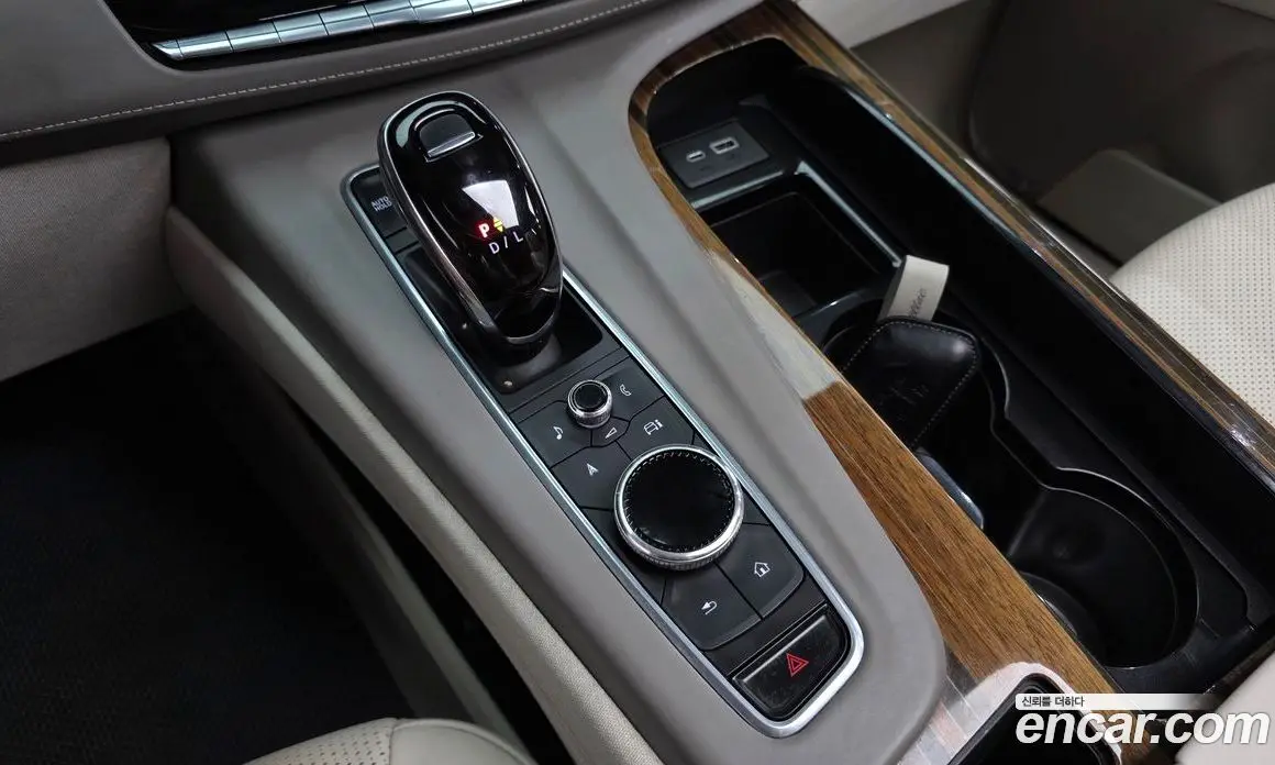 Cadillac Escalade 2021 6.2 автомат (гидро), фото 9 Cadillac Escalade 2021 6.2 автомат (гидро), фото 9
