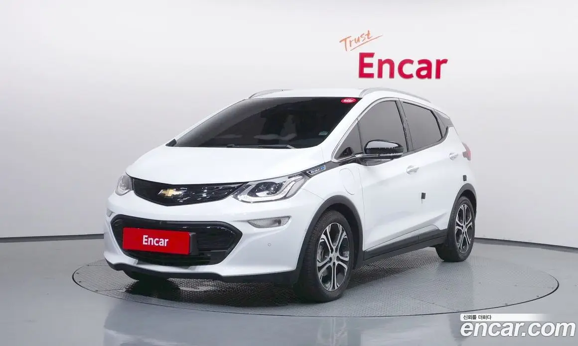 Chevrolet Bolt EV 2021 0.2 автомат (гидро), фото 1 Chevrolet Bolt EV 2021 0.2 автомат (гидро), фото 1