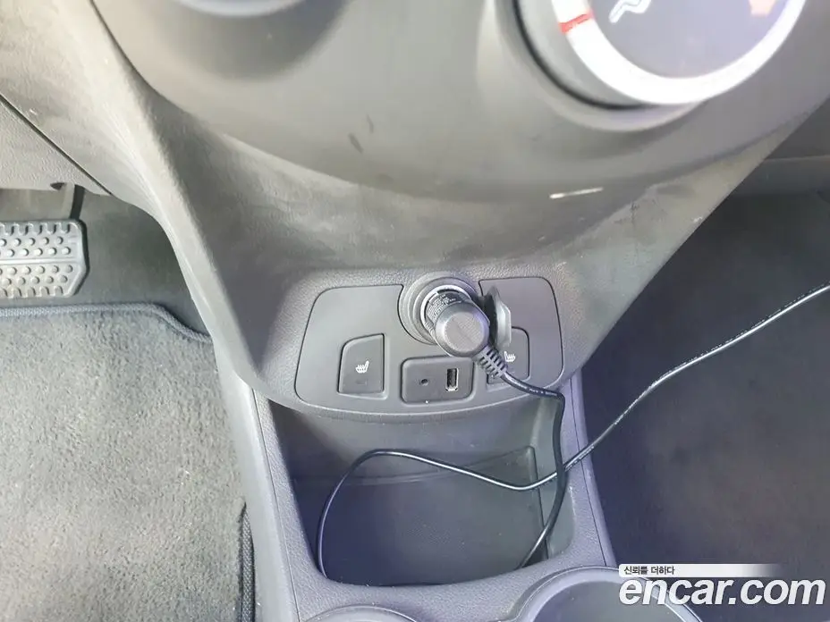 Chevrolet Spark 2013 1.0 автомат (гидро), фото 12