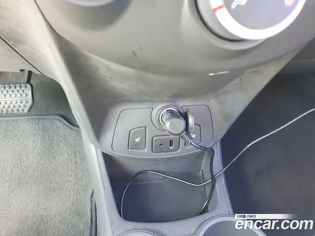 Chevrolet Spark 2013 1.0 автомат (гидро), миниатюра 12