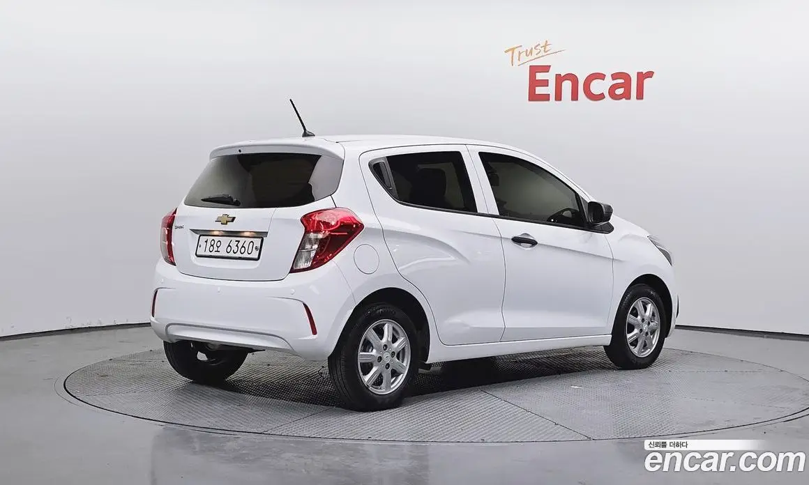Chevrolet Spark 2017 1.0 механика, фото 2 Chevrolet Spark 2017 1.0 механика, фото 2