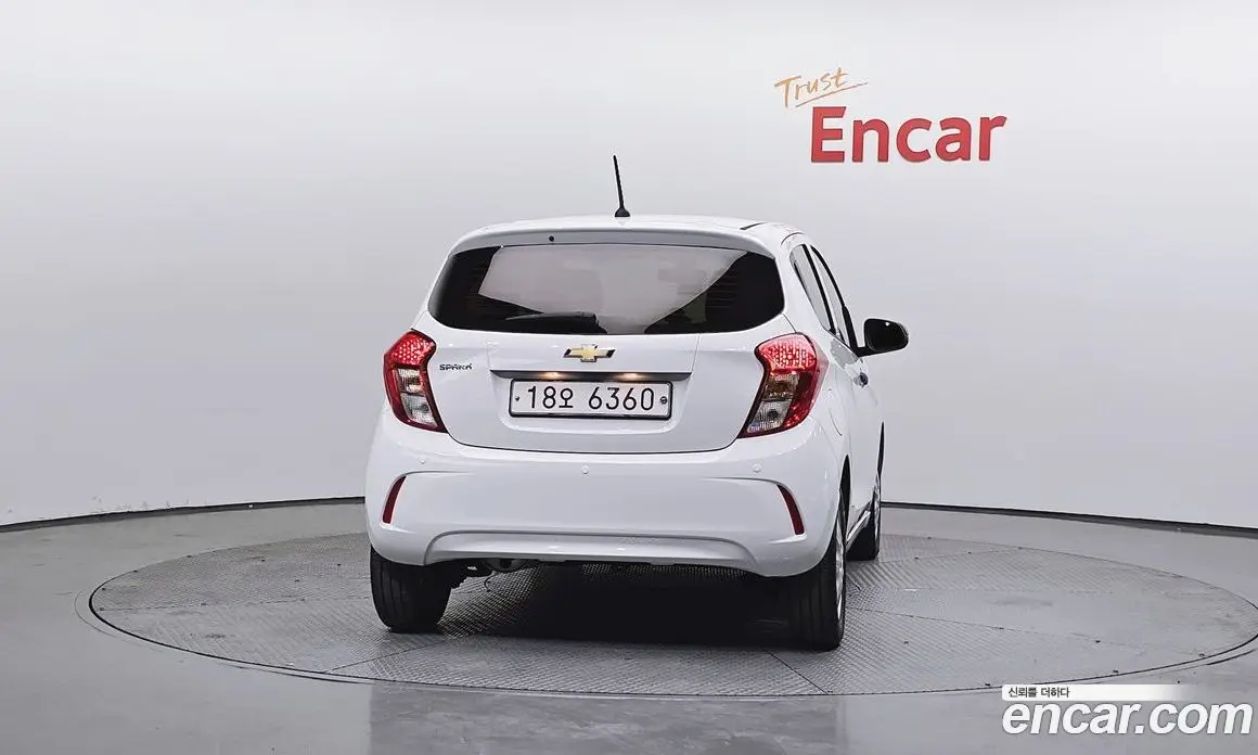 Chevrolet Spark 2017 1.0 механика, фото 4 Chevrolet Spark 2017 1.0 механика, фото 4