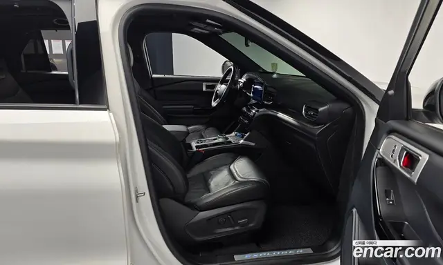 Ford Explorer 2023 3.0 автомат (гидро), миниатюра 11 Ford Explorer 2023 3.0 автомат (гидро), миниатюра 11