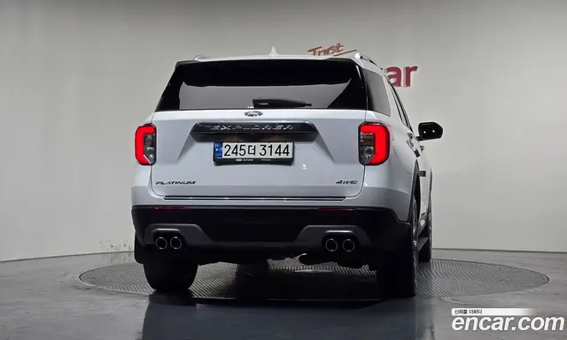 Ford Explorer 2023 3.0 автомат (гидро), миниатюра 4 Ford Explorer 2023 3.0 автомат (гидро), миниатюра 4