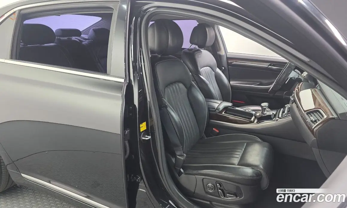 Genesis EQ900 2017 3.8 автомат (гидро), фото 12