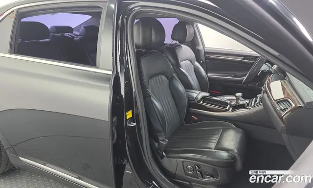 Genesis EQ900 2017 3.8 автомат (гидро), миниатюра 12