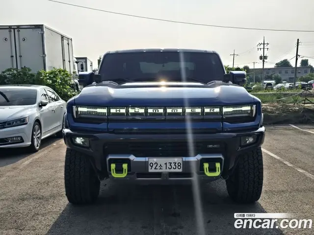 GMC Hummer EV 2024 автомат (гидро), миниатюра 3