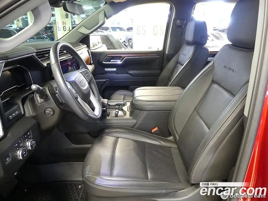 GMC Sierra 2023 6.2 автомат (гидро), фото 8