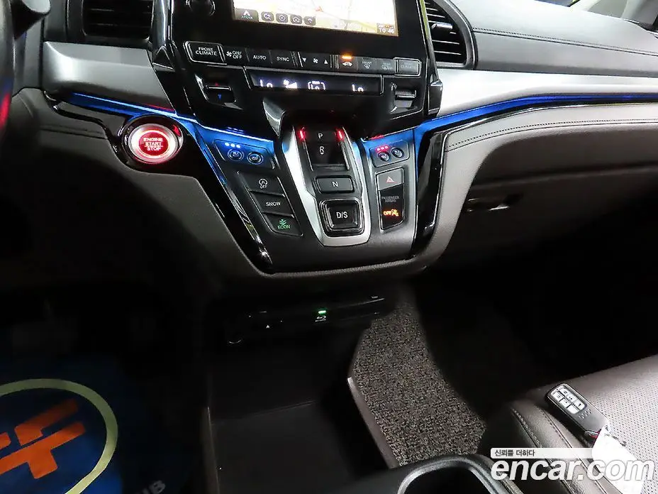 Honda Odyssey 2019 3.5 автомат (гидро), фото 17